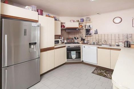 Property photo of 76 Circle Drive North Cranbourne VIC 3977