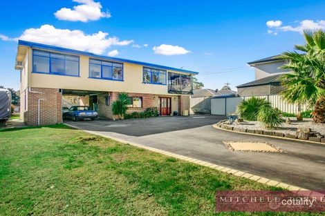 Property photo of 2 Wedge Court Seaford VIC 3198