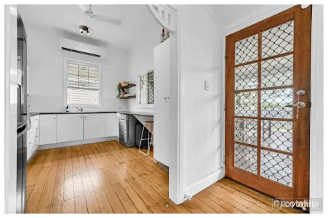 Property photo of 38 Separation Street Allenstown QLD 4700