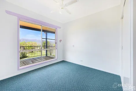 Property photo of 34 Johns Drive Kootingal NSW 2352