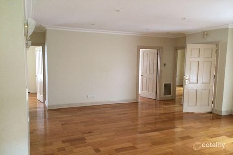 Property photo of 1/22 Milloo Crescent Mount Waverley VIC 3149