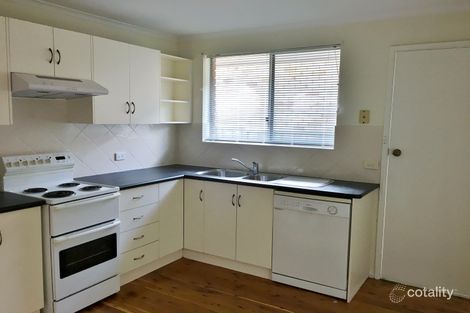 Property photo of 47 Minnamurra Crescent Hillvue NSW 2340