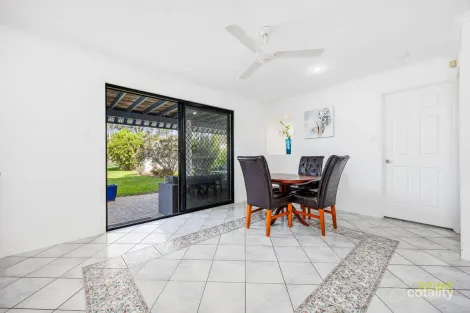 Property photo of 29 Bowerbird Avenue Eli Waters QLD 4655