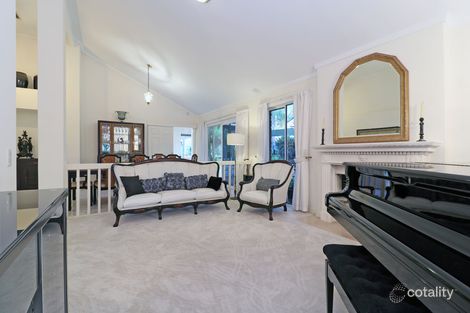 Property photo of 4 Weaver Court Kardinya WA 6163