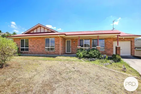 12 Stafford Rd, West Albury, NSW 2640