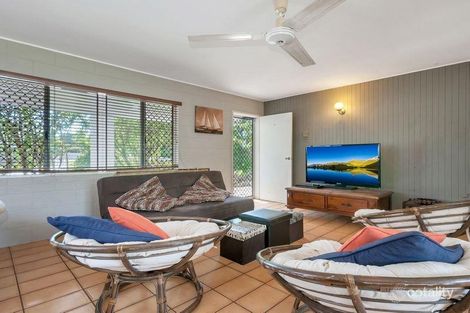 Property photo of 10 Walnut Close Manoora QLD 4870