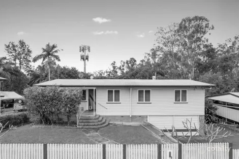 Property photo of 18 Holdsworth Road North Ipswich QLD 4305
