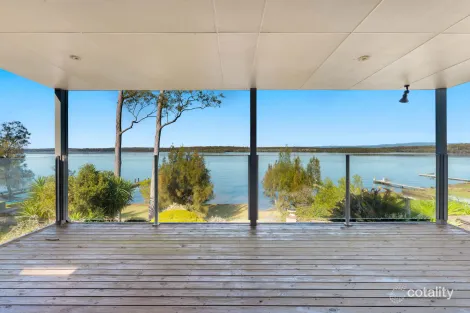 Property photo of 100 Basin View Parade Basin View NSW 2540