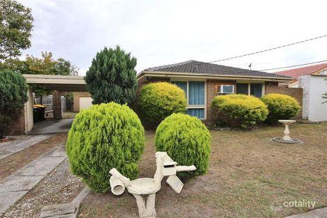 Property photo of 17 Serpentine Road Keysborough VIC 3173