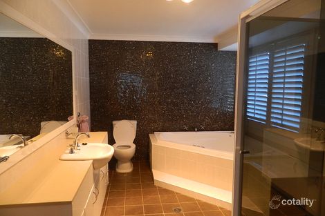 Property photo of 6 Bluegum Close Kelso NSW 2795