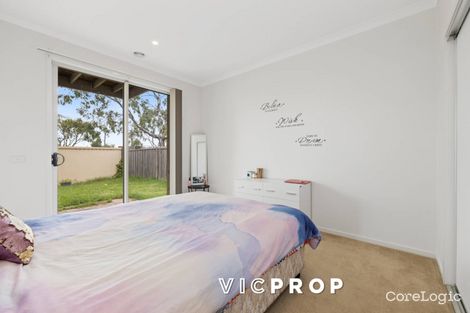 Property photo of 55 Broadbeach Circuit Point Cook VIC 3030