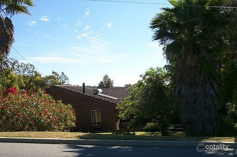 11 Bromfield Dr, Kelmscott, WA 6111