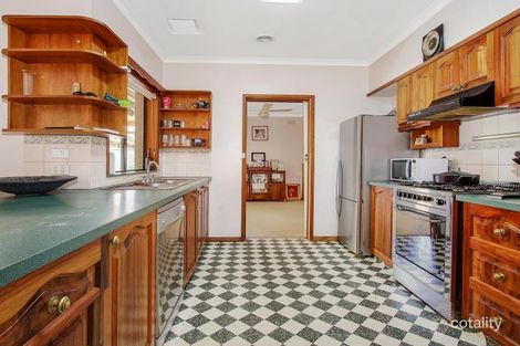 Property photo of 16 Charles Street Benalla VIC 3672