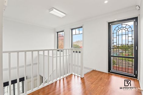 Property photo of 2 Tallowood Court Plumpton NSW 2761