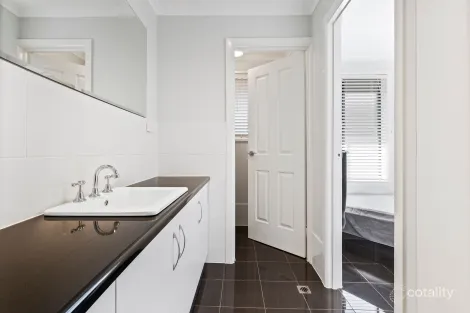 Property photo of 3 Chatsworth Road Blakeview SA 5114