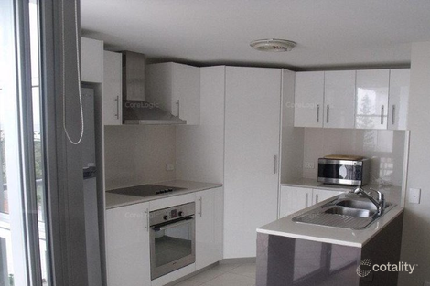 704/89 Landsborough Ave, Scarborough, QLD 4020