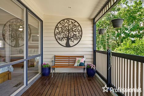 Property photo of 27 David Road Lilydale VIC 3140