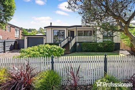 Property photo of 27 David Road Lilydale VIC 3140