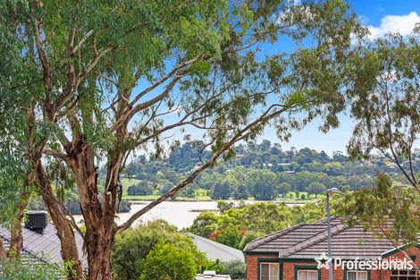 Property photo of 63 Lakeview Drive Lilydale VIC 3140