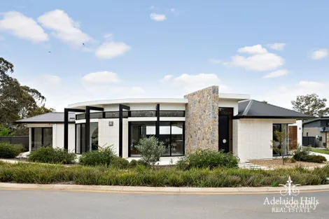 Property photo of 7 Red Cedar Parade Mount Barker SA 5251