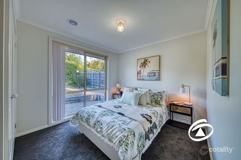 Property photo of 38 Jerilderie Drive Berwick VIC 3806