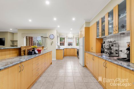 Property photo of 7 Riccana Court Mill Park VIC 3082