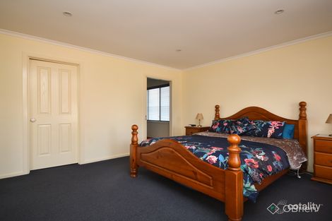 Property photo of 128 Flinns Road Eastwood VIC 3875