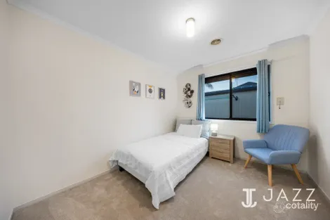Property photo of 7 Fullard Close Point Cook VIC 3030