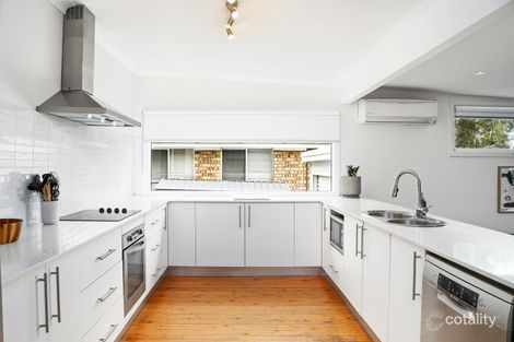 Property photo of 4 Pindarri Avenue Berkeley Vale NSW 2261