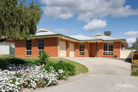 2 LODDON CT, WEST WODONGA, VIC 3690