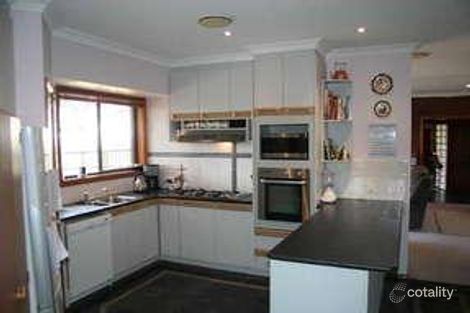 Property photo of 21 Galilee Boulevard Harkness VIC 3337