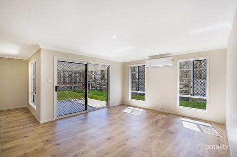 Property photo of 22 Renshaw Crescent Kearneys Spring QLD 4350