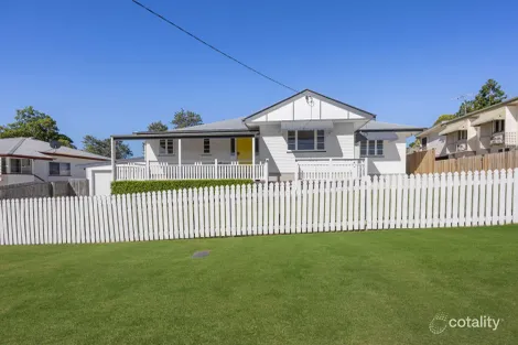 Property photo of 8 McMahon Street Bundamba QLD 4304