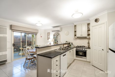 Property photo of 2/3 Conway Court Highton VIC 3216