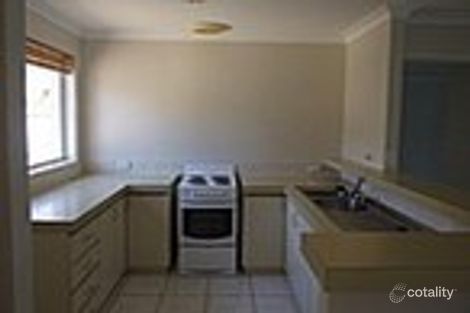 Property photo of 5 Lakes Crescent South Yunderup WA 6208