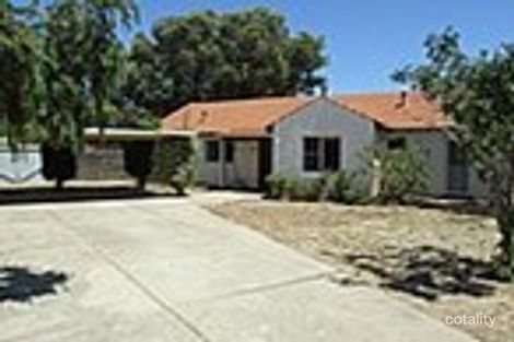 Property photo of 5 Lakes Crescent South Yunderup WA 6208