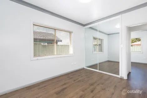 Property photo of 8A Keats Place Heathcote NSW 2233