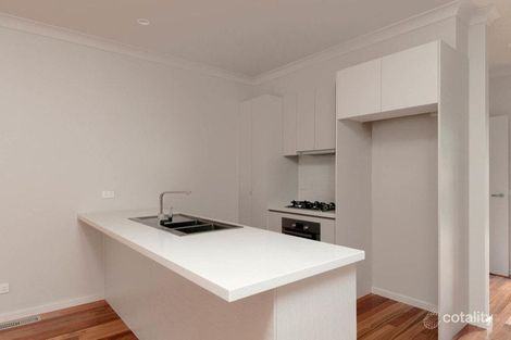 Property photo of 2/14 Wedderburn Crescent Mount Evelyn VIC 3796