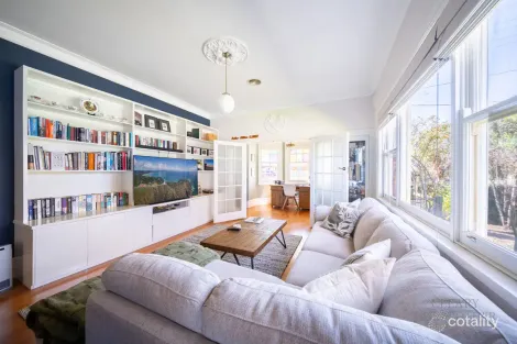 Property photo of 152 Brilliant Street Bathurst NSW 2795