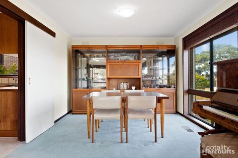 Property photo of 22 Cezanne Crescent Wheelers Hill VIC 3150