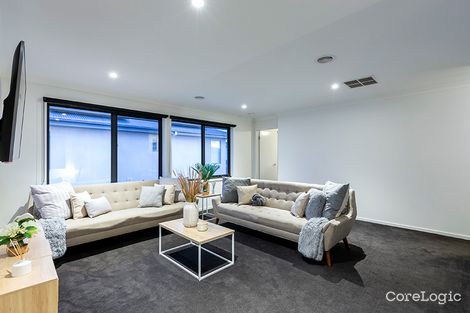 Property photo of 71 Bensonhurst Parade Point Cook VIC 3030