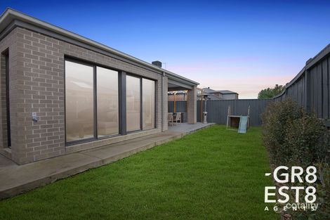 52 Viewbright Rd, Clyde North, VIC 3978