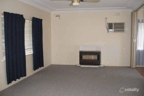 Property photo of 21 Ceduna Street Mount Austin NSW 2650
