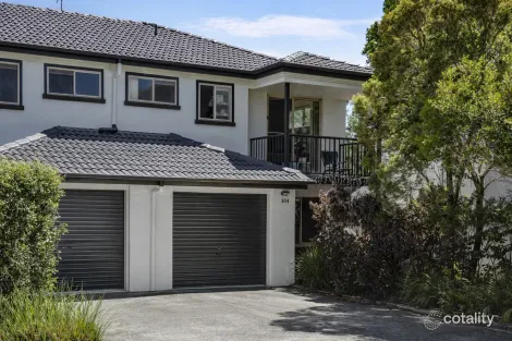 104/31 Archipelago St, Pacific Pines, QLD 4211