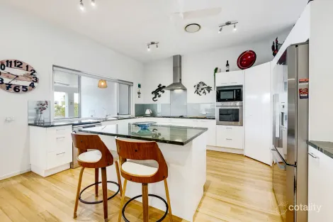 Property photo of 7 Oceanic Court Twin Waters QLD 4564