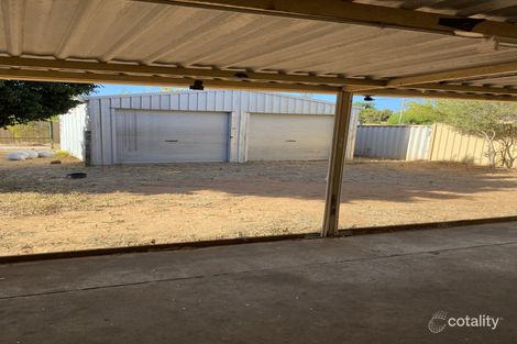 Property photo of 4 Hibiscus Street Utakarra WA 6530