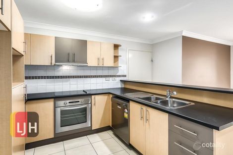 Property photo of 2/15 Western Avenue Chermside QLD 4032