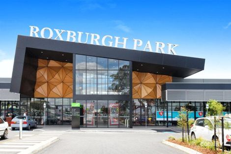 Property photo of 5 Johnson Court Roxburgh Park VIC 3064