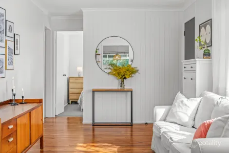 Property photo of 87 High Street Wallalong NSW 2320