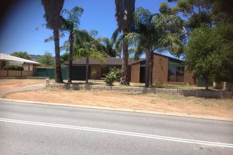 30 Lincoln Rd, Forrestfield, WA 6058